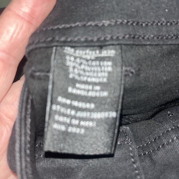 NWT The Perfect Jean Men’s Black NYC 36 X 34 Athletic Fit - Picture 4 of 4